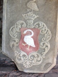 zvaným též podle rodu majitelů Schwamberk