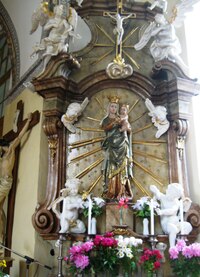 s pěkným oltářem