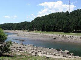 ale nikoliv opuštěné (jsou tu dvě resturace)