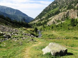 Další túra vede údolím Val d´Rialb