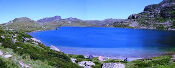 A úplně na závěr barvotiskový kýč (jen maličko přibarvený, fakt!) Adios, Andorra!