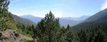 a z výstupu na sedlo Collada de Montaner