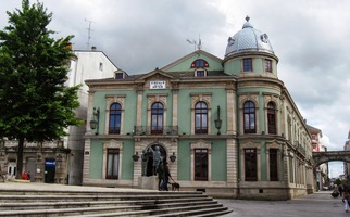 a na hlavní náměstí Plazza Mayor je to jen kousek