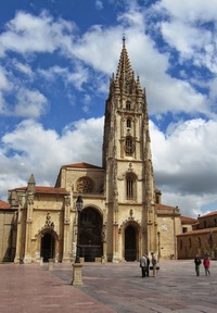 až do Ovieda, hlavního města Asturie,