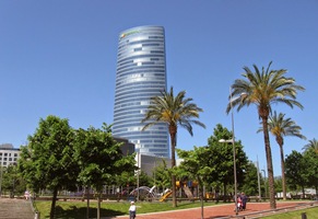 V Bilbau postavili nový mrakodrap