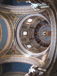 a klenba kupole je někde v nedohlednu