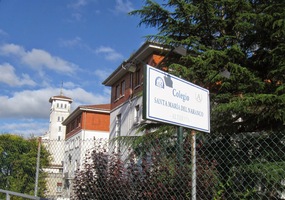 a kláštera Uršulinek