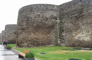 PÁ 23.5,- O deset dní později jsme už v Lugo