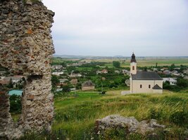 Obědvali jsme pod zříceninou hradu ve Velkém Kamenci