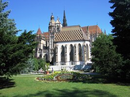 Celkové panorama působí velkolepě