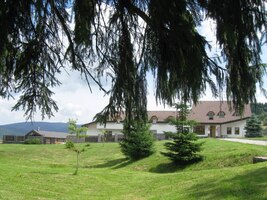 a kapucínský klášter zcela moderní