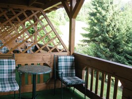 Bydleli jsme v "dependance" s balkonem