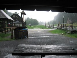 a nakonec to skončilo hromy, blesky, deštěm a krupobitím