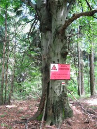 a na hřebeni našli varování před odpalem staré munice