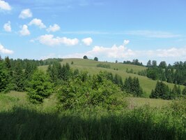 Hřeben končil tady, pod vrchem Zákluky,