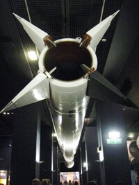 Jsou tu k vidění originální rakety