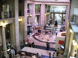 Toto je jeho vstupní aula