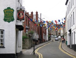 Sbohem, malebná uličko v přítulném mšstě