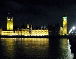 a tak rychle na autobus. Domů, do Prahy, do ...
Good by, Picadilly, farewall Leicester Square!