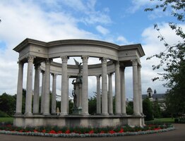 V parku za radnicí stojí tato glorieta