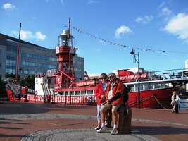 Červená loď Lightship 2000