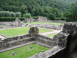 Když to ale kdysi nebyla ruina, bylo to tu jistě ještě krásnější