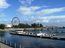 a plný neobvyklého poklidu