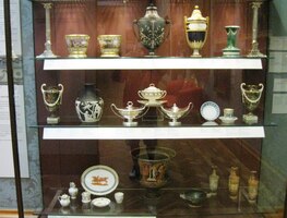 Nádobím končí oddělení umění