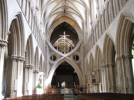 Další šok - hlavní loď katedrály!