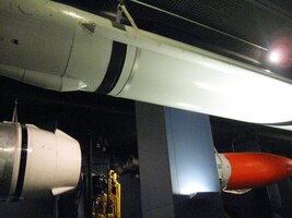 míříme totiž do oddělení kosmonautiky