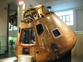 zaručeně pravá kabina Apolla 10