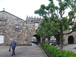 do města Negreira k prvnímu noclehu