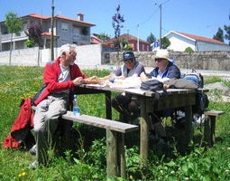 Druhý den svačíme na cestě do Barcelinha