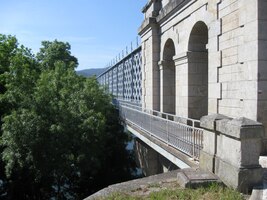 A tady už je most Ponte International