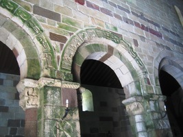 Také filigránská výzdoba klenby je původní