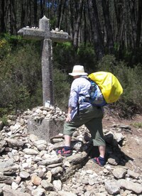 k poutnímu kříži Cruzeiro des Franceses