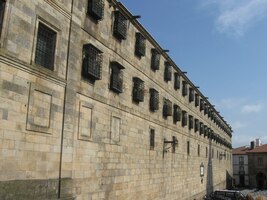 Jeden z největších klášterů města - Convento de San Paio de Antealtares