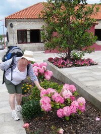 My míříme přes městečko Dumbria