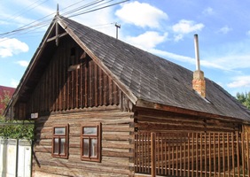 do stylového městečka Helpa,