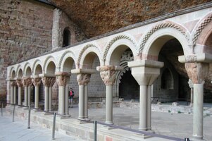 Nesporné je zde ovlivnění arabskou architekturou