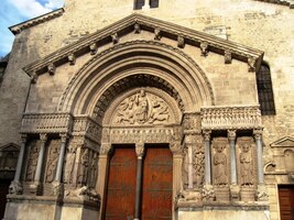 s tímto světoznámým portálem