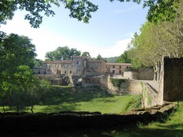 Jmenuje se to tu Le Prieure St.Michel de Grandmont