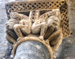 s nádhernými detaily