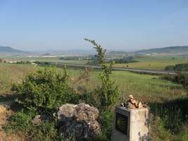 a možná přispěl kaménkem na tohoto "mužíka"