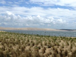 V pozadí je ta největší -