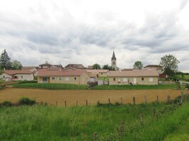 a nocovali kousek před Lyonem ve vsí Villanotier