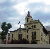 dojdete k basilice San Fermín