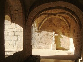 s prastarou historií