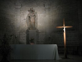 v mystickém příšeří kostela Panny Marie