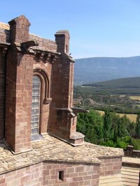 s výhledy dalekými